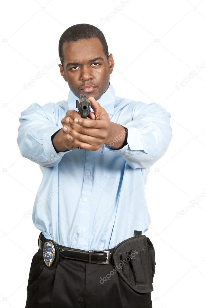 Kerl, der weiblicher Polizist