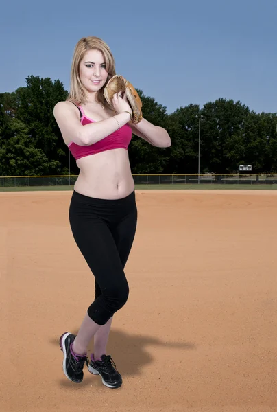 Žena baseballový hráč — Stock fotografie