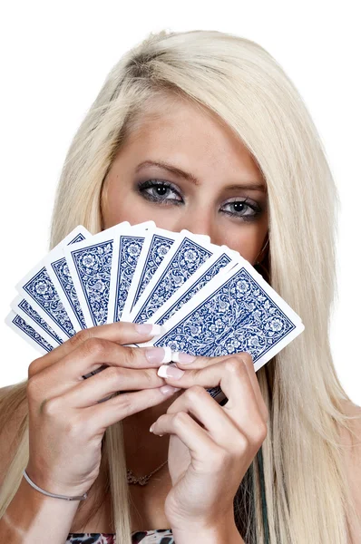 Mujer jugando a las cartas — Foto de Stock