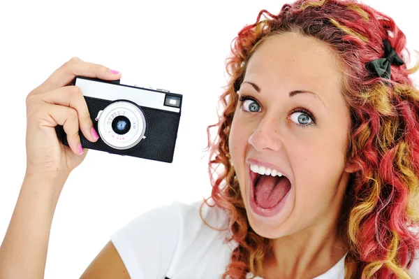 Exalterad tjej med retro kamera — Stockfoto