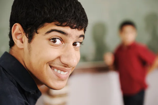 Studenti arabi del Medio Oriente a scuola Immagine Stock