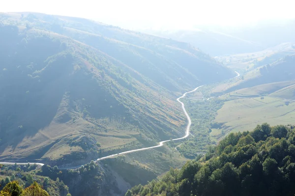 Canyon platteland in Alpen — Stockfoto