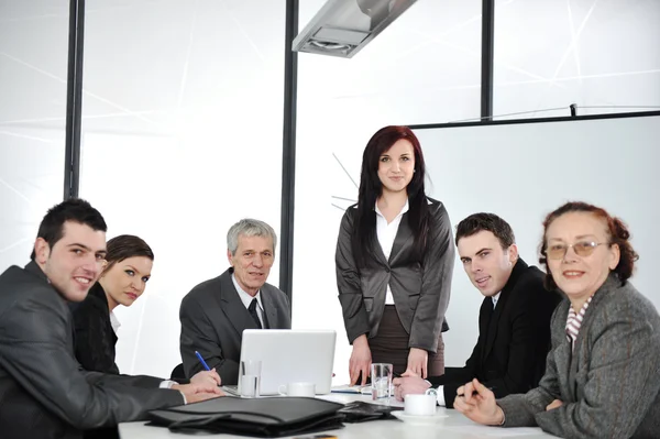 Business woman making a presentation at the office — Stock Photo, Image