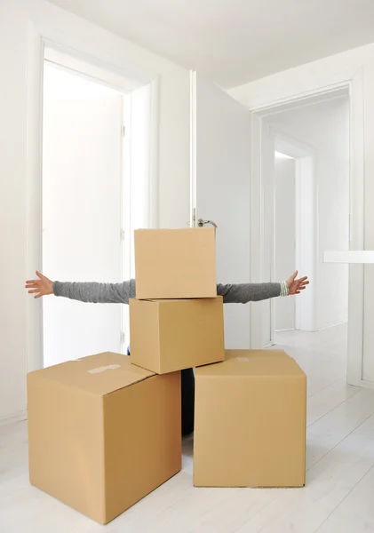 Verhuisdozen nieuwe thuis — Stockfoto