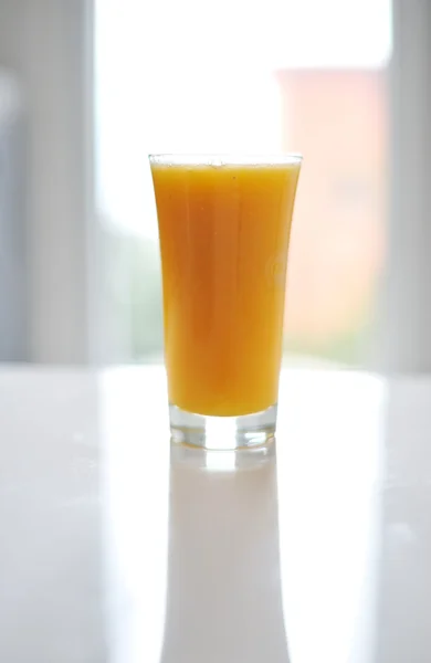 오렌지 주스 한잔 로열티 프리 스톡 사진