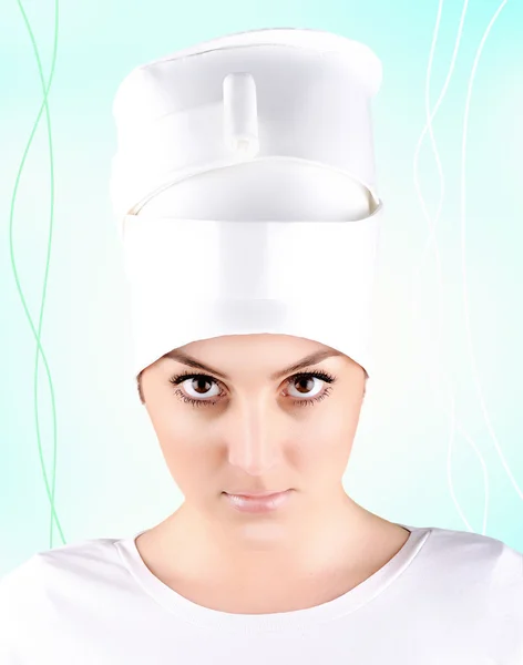 Mulher branca beatiful com chapéu na moda de glamour — Fotografia de Stock