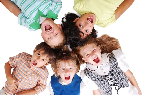 Šťastné čtyři děti společně v kruhu — Stock fotografie