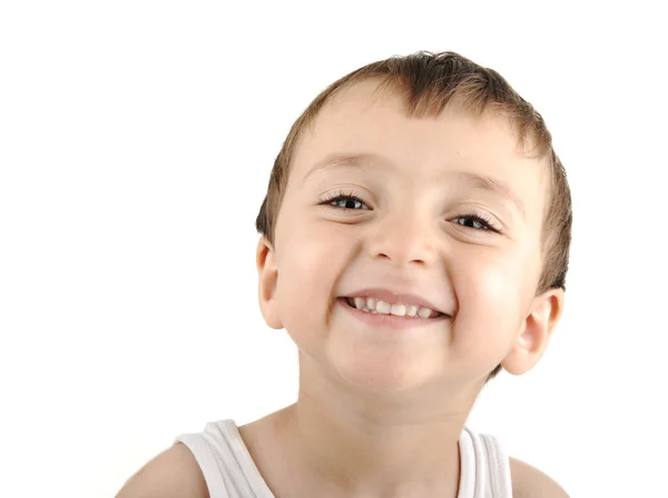 Sevimli bir gülümseme veren masum bir çocuk portresi — Stok fotoğraf