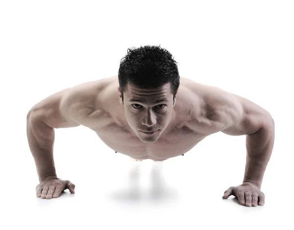 Il corpo maschile perfetto - Impressionante bodybuilder posa — Foto Stock