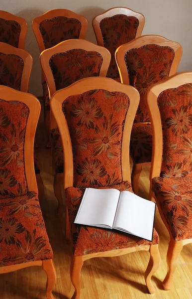 Several chairs in the presentation room — Stock Photo, Image