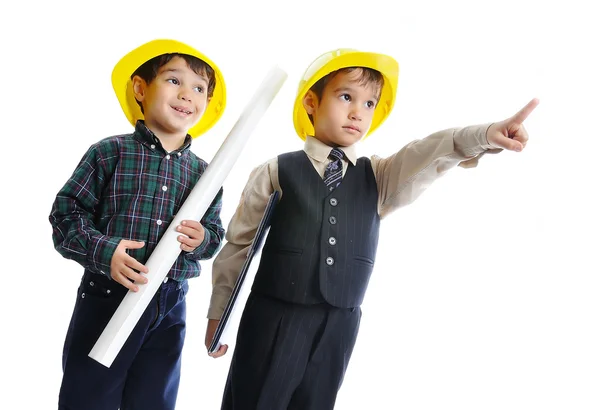 Kleine niedliche Ingenieure isoliert, Kinder spielen zusammen — Stockfoto