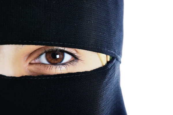 Önemli giysileri ile Asya Arap Müslüman kadın — Stok fotoğraf