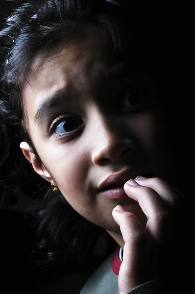 Stress no rosto da menina — Fotografia de Stock
