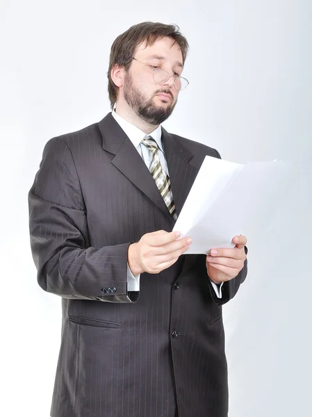 白い背景の上の若い魅力的なビジネスマン — ストック写真