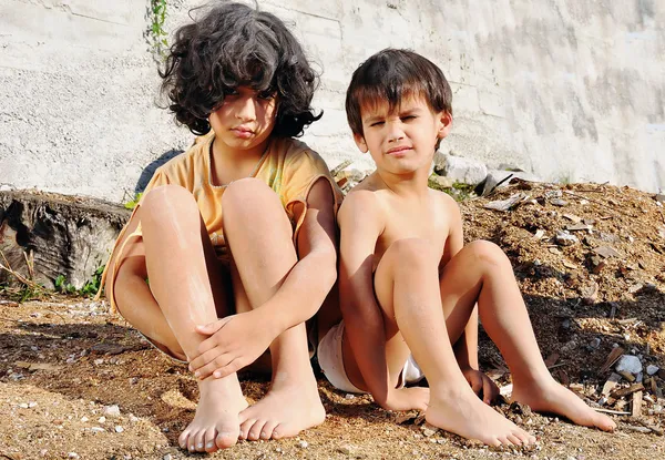 Armoede en poorness op de expressie van kinderen Rechtenvrije Stockfoto's