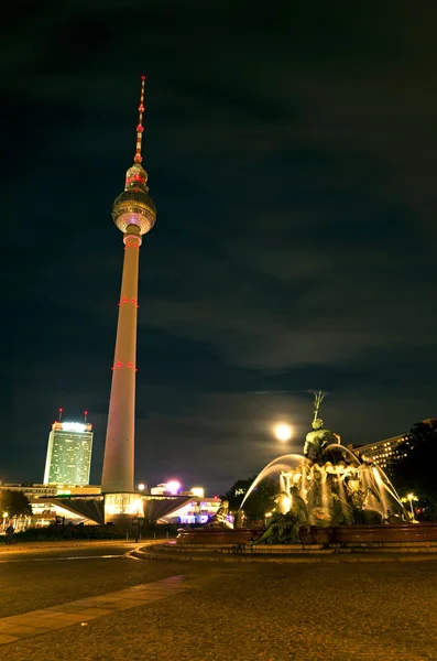 Alexanderplatz dolunay — Stok fotoğraf