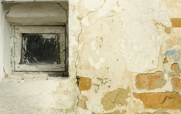 Het oude venster — Stockfoto