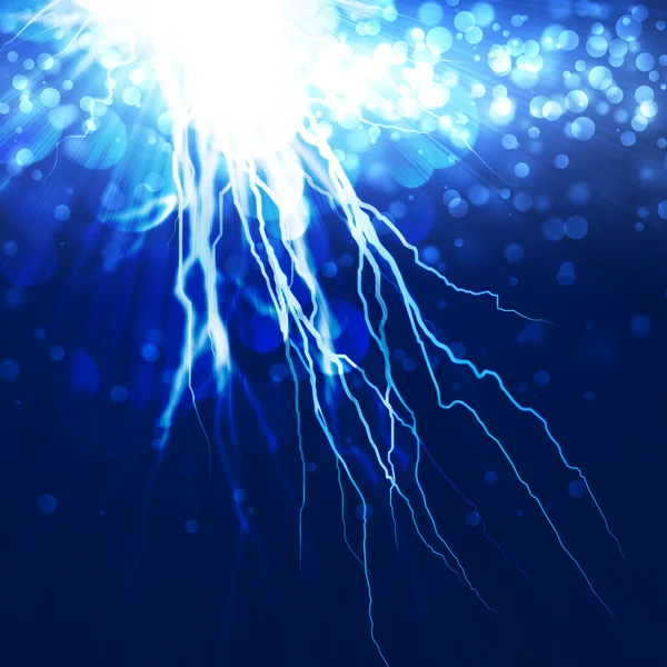 青色の背景に雷の電気フラッシュ — ストック写真