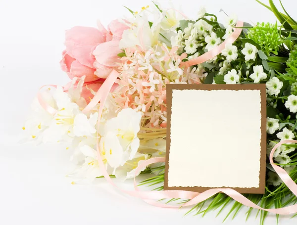 Bellissimi fiori primaverili con banner aggiungere — Foto Stock