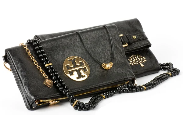 Fashionable handbag and belt on white background. — Stock Photo, Image