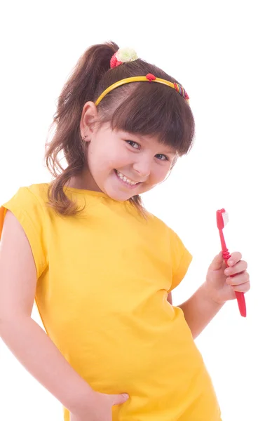아름 다운 어린 소녀 그녀의 이빨을 flossing — 스톡 사진