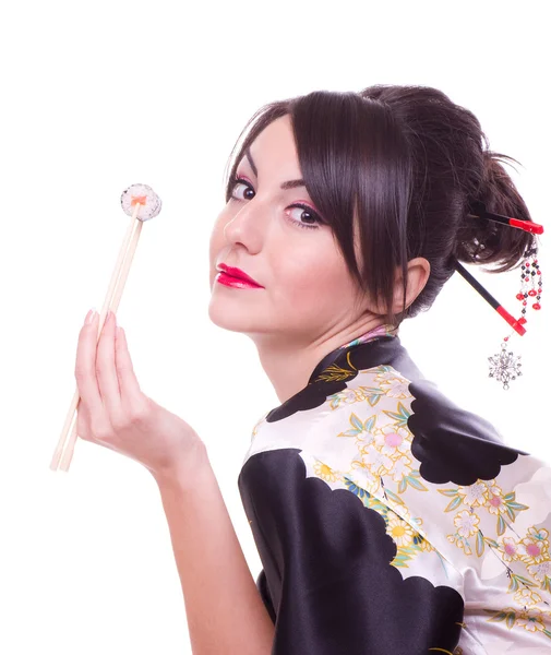 Joven hermosa mujer con rollos de sushi japonés , — Foto de Stock