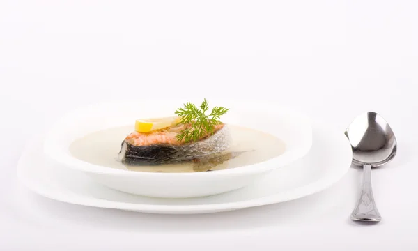 Lezzetli balık çorbası ile somon ve limon — Stok fotoğraf
