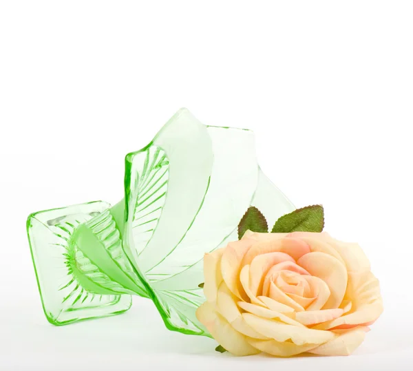 Bella rosa con vaso — Foto Stock