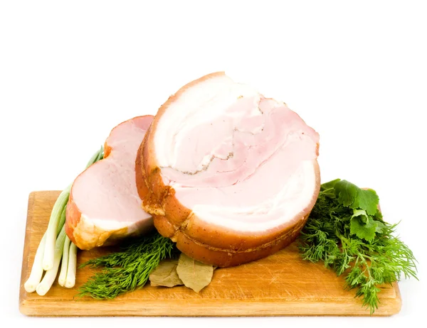 Ham op houten schotel — Stockfoto