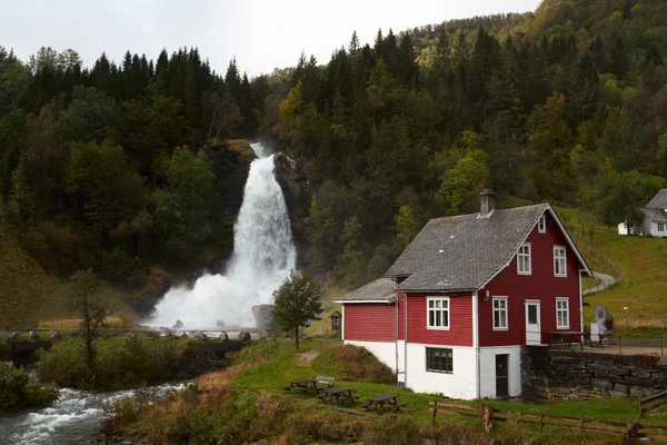 挪威瀑布 — 图库照片