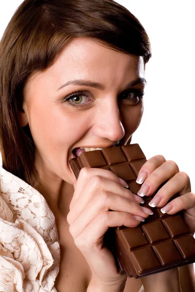 Baldosas jóvenes con chocolate negro — Foto de Stock