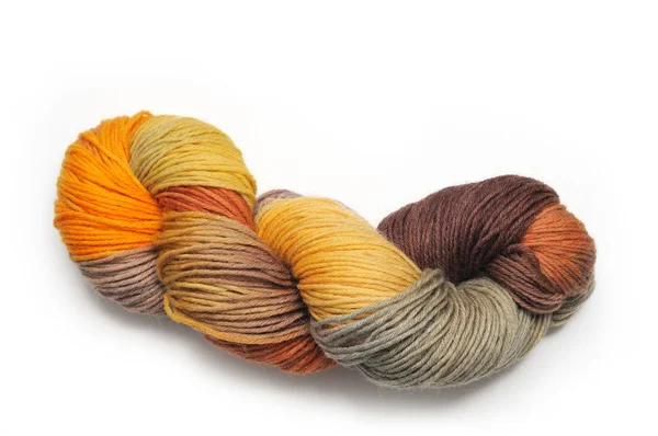 自然な着色されたウール糸 — ストック写真
