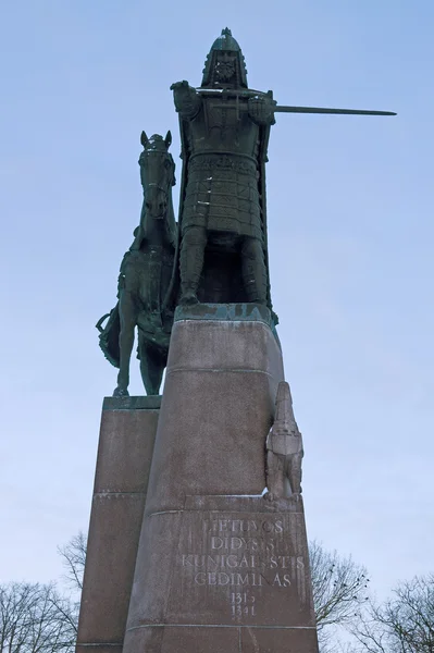 Estatua de Gediminas, Vilna, Lituania — Foto de Stock