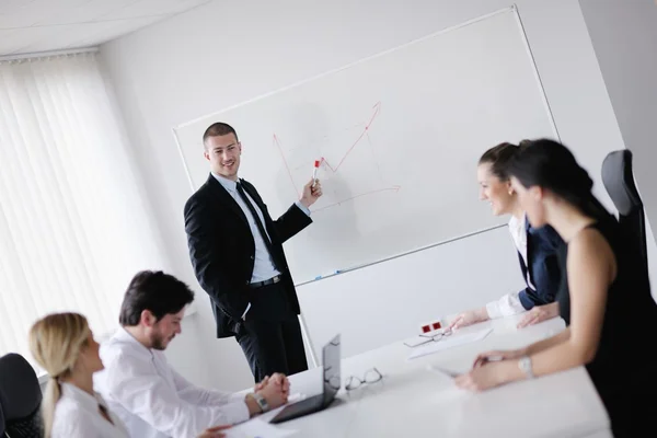 Business in een vergadering op kantoor — Stockfoto