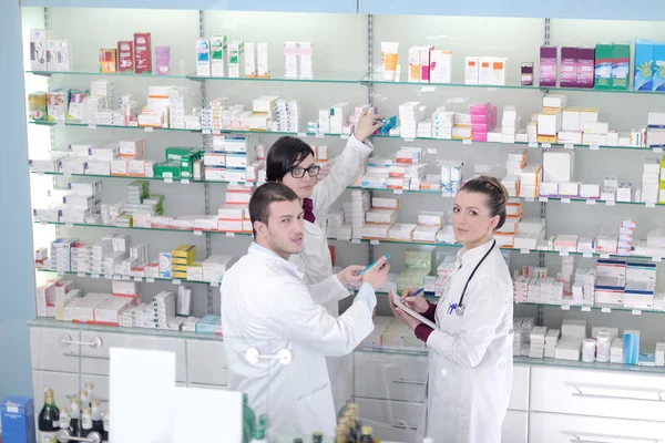 Pharmacy drugstore team — Stockfoto
