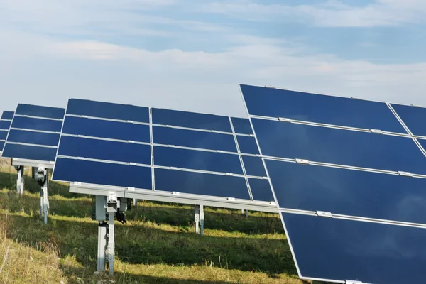 太阳能电池板可再生能源领域 — 图库照片