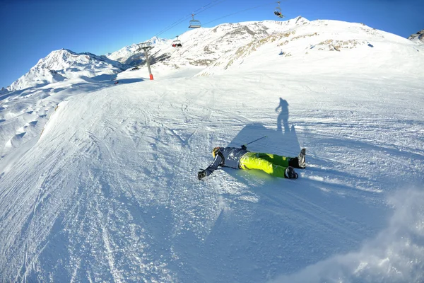 Wypadek na nartach — Zdjęcie stockowe