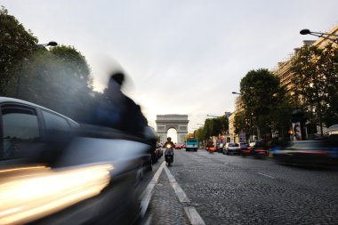 Zafer Takı, Paris, Fransa