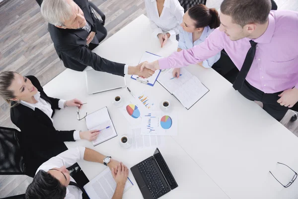 Grupo de empresas sobre la reunión — Foto de Stock