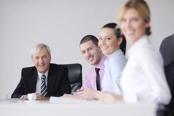 Bedrijfsgroep op vergadering — Stockfoto