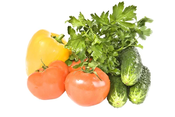 Grönsaker på en vit bakgrund. — Stockfoto