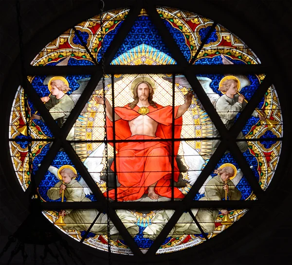 Witraż. Katedra w Bazylei, Szwajcaria — Zdjęcie stockowe
