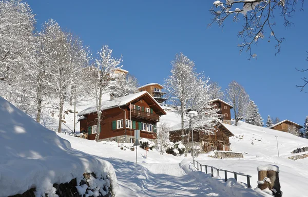 Браунвальд, відомого швейцарського гірськолижного курорту — стокове фото