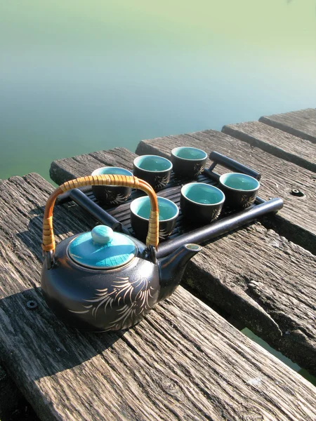 Chiński zestaw herbaty na drewniane molo — Zdjęcie stockowe