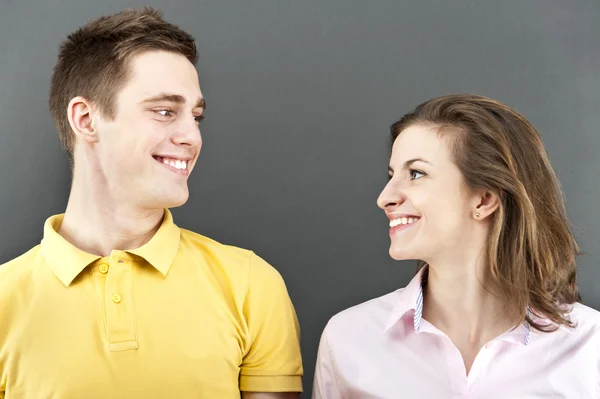 Kvinna och man tillsammans — Stockfoto
