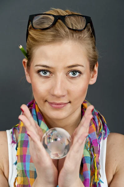 Woman holding a world ball — Stock Photo, Image