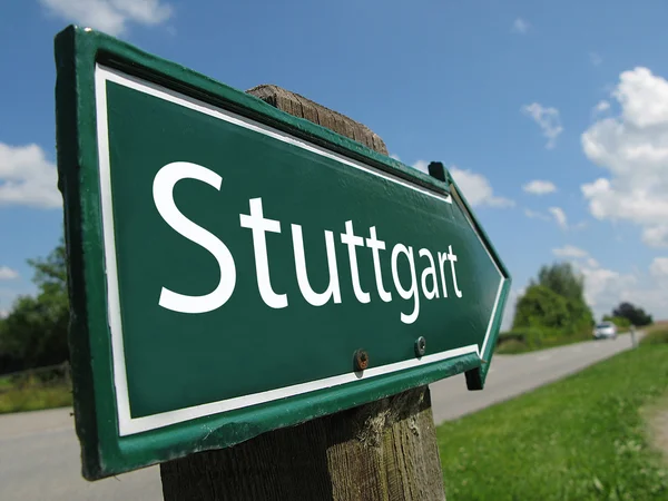 Stuttgart signpost along a rural road — Stock Photo, Image