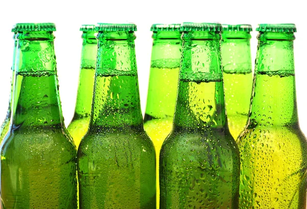 Flaskor med öl — Stockfoto