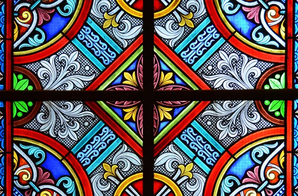 Glasmalerei in einer Kathedrale — Stockfoto