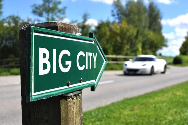 BIG CITY road sign — Stock Photo, Image